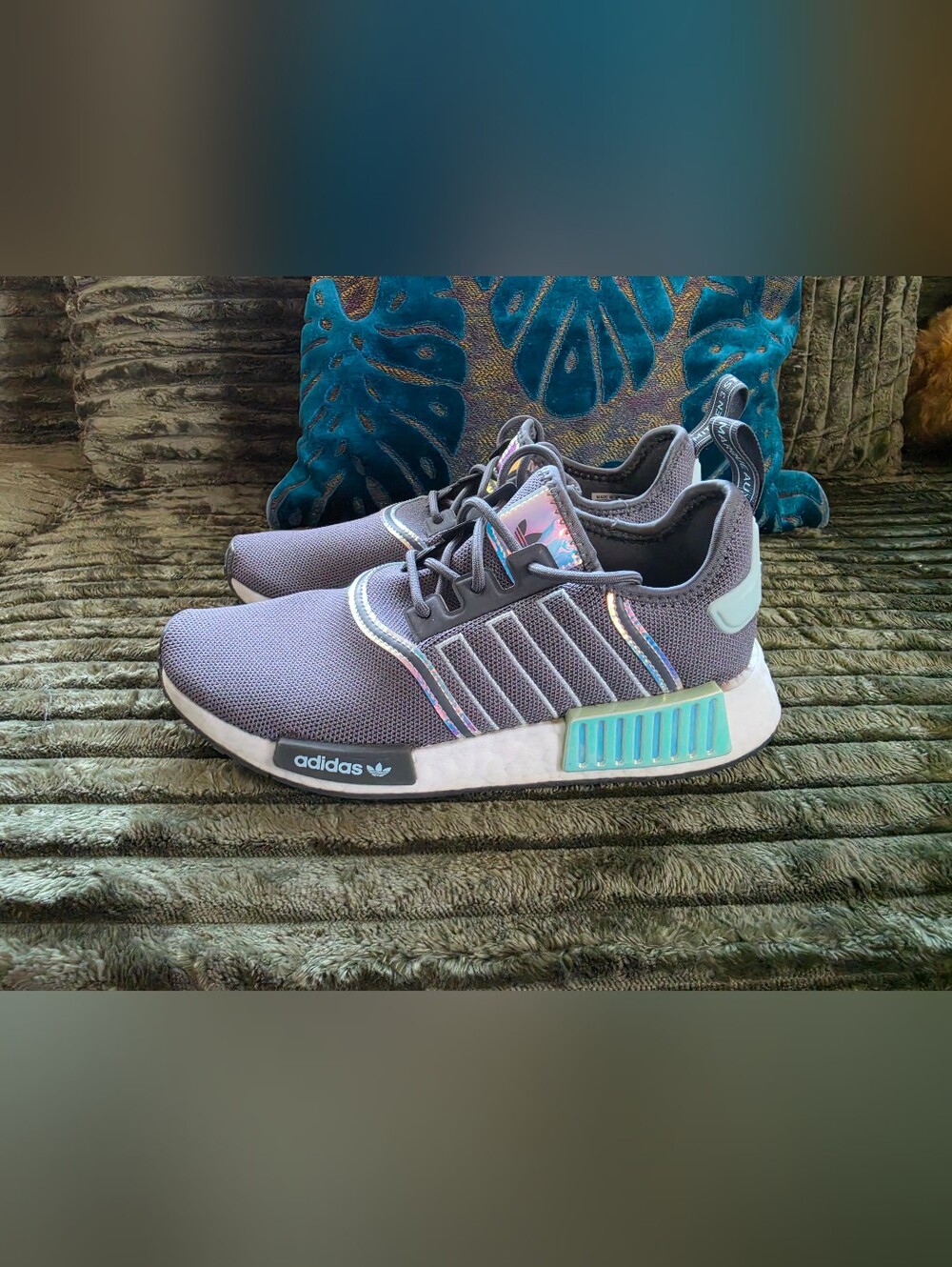 Adidas NMD_R1 Gray Iridescent Sneakers Women’s Size 7.5